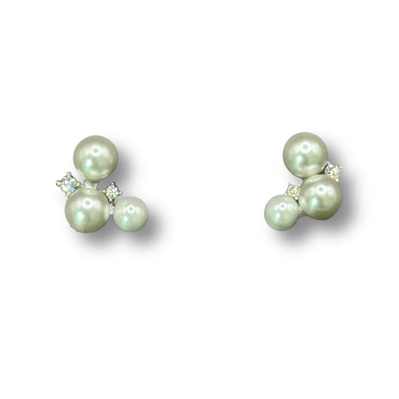 3 Pearl Cluster Studs