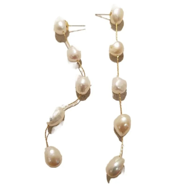 Pearls Dangling Earrings