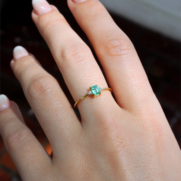Emerald & Pear Diamond Ring