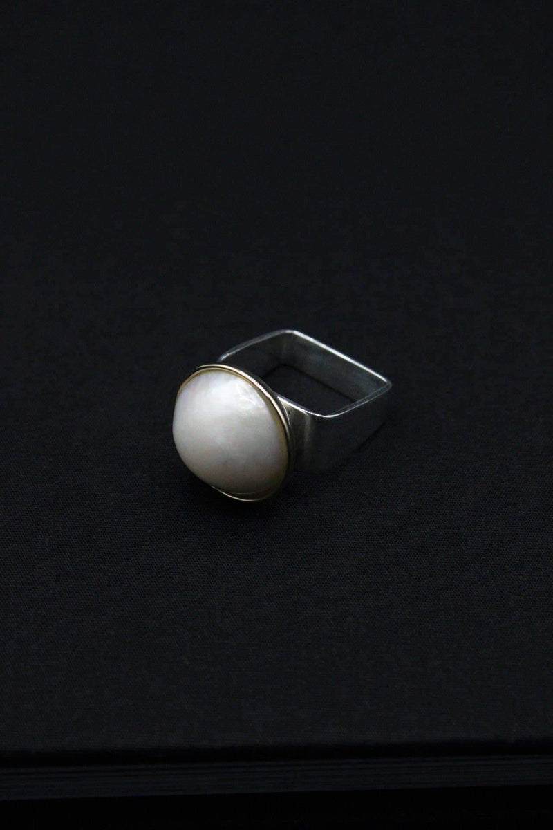 Geometric Pearl Ring - Rodolfo Lugo Jewels USA